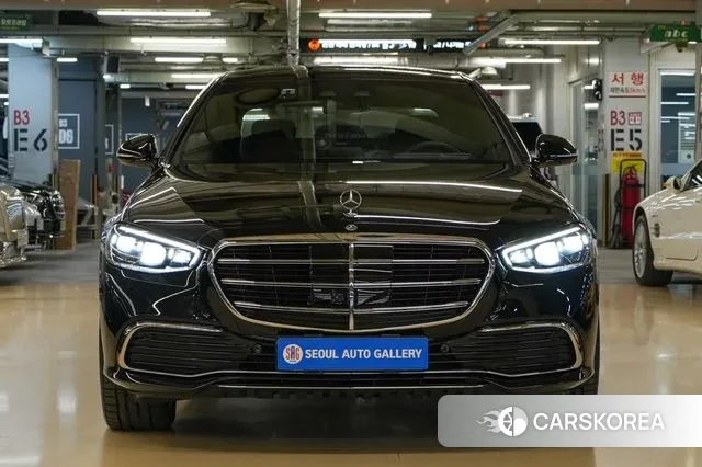 Mercedes-Benz S-Class W223 2025 Черный из Кореи