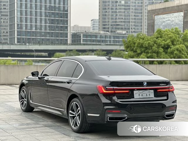 BMW 7 series 2021 Черный из Китая