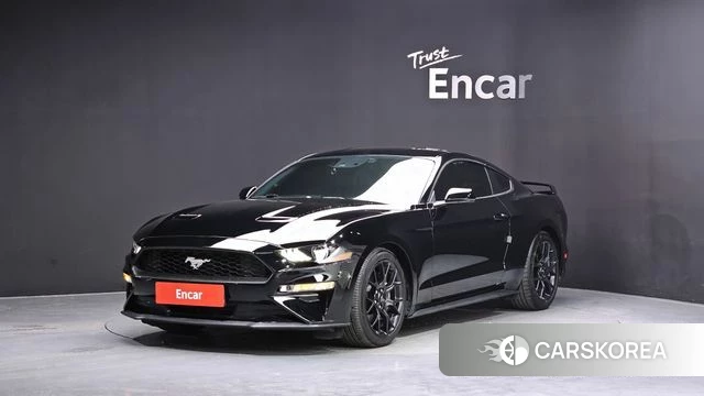 Ford Mustang 2019 Черный из Кореи