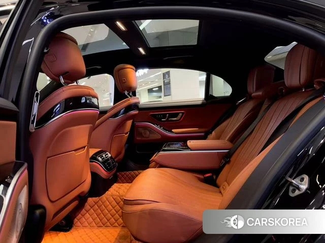 Mercedes-Benz S-class 2022 Черный из Китая