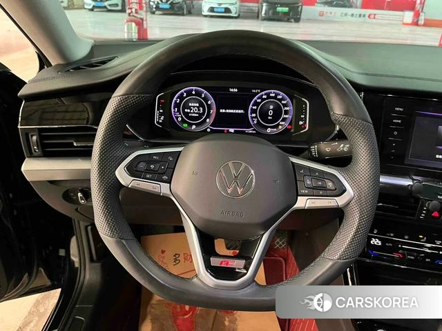 Volkswagen Passat 2024 Черный из Китая