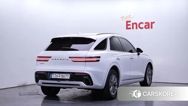 Genesis GV70 2023 Белый из Кореи