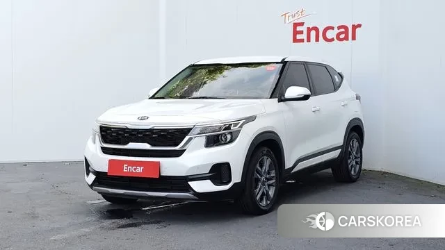 Kia Seltos 2020 Белый из Кореи
