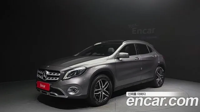 Mercedes-Benz GLA-Class X156 2019 Серый из Кореи