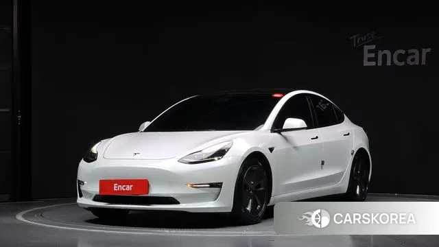 Tesla Model 3 2022 Белый из Кореи
