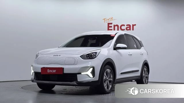 Kia Niro Plus 2022 Белый из Кореи