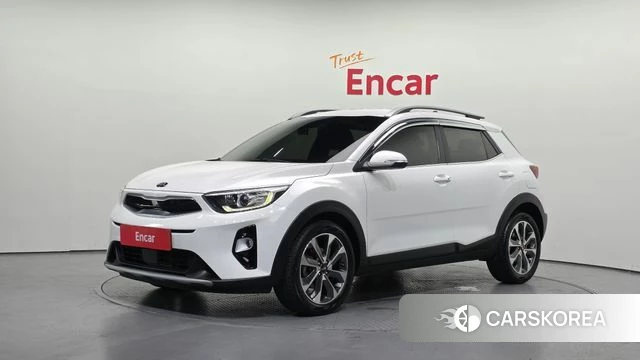 Kia Stonic 2020 Белый из Кореи