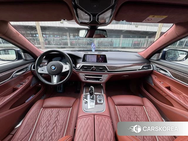 BMW 7 series 2022 Синий из Китая