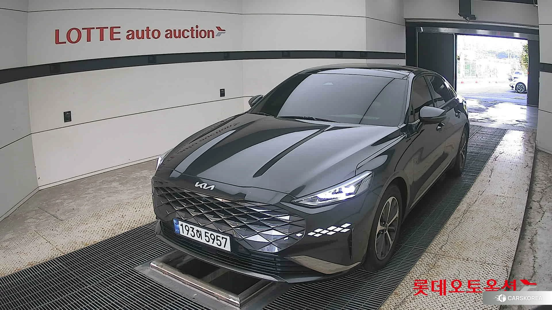 Kia K8 Hybrid 2023 Interstellagray из Кореи