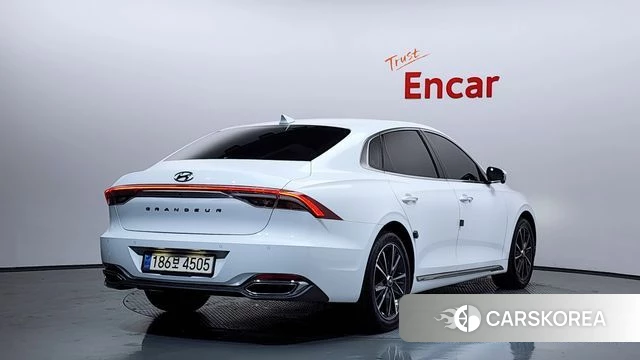 Hyundai The New Grandeur IG 2022 Белый из Кореи