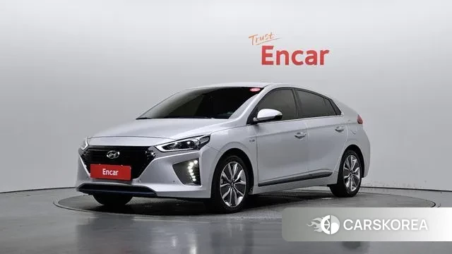 Hyundai Ionic Hybrid 2018 Серебристо-серый из Кореи