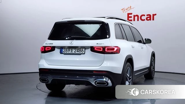 Mercedes-Benz GLB-Class X247 2021 Белый из Кореи