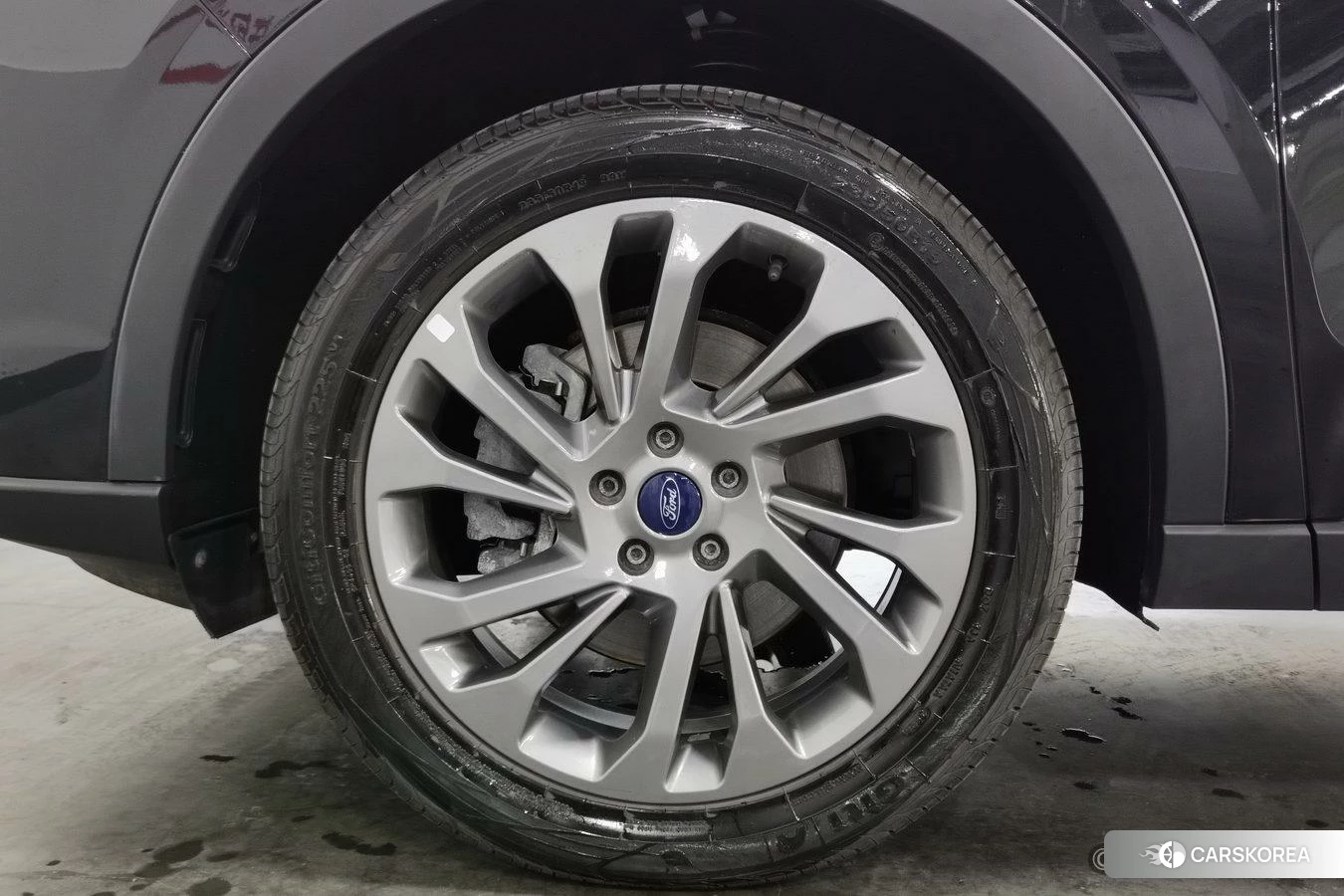 Ford Lingyu 2021 Черный из Китая
