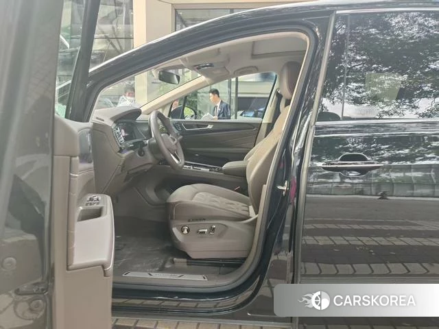 Volkswagen Weiran 2024 Черный из Китая