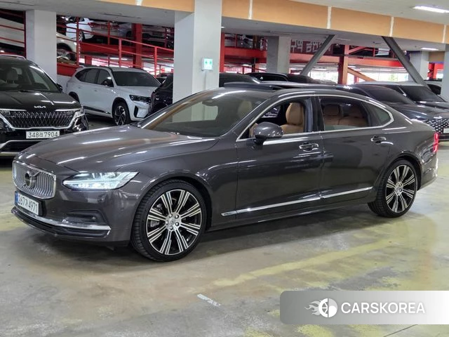Volvo S90 2022 Серый из Кореи
