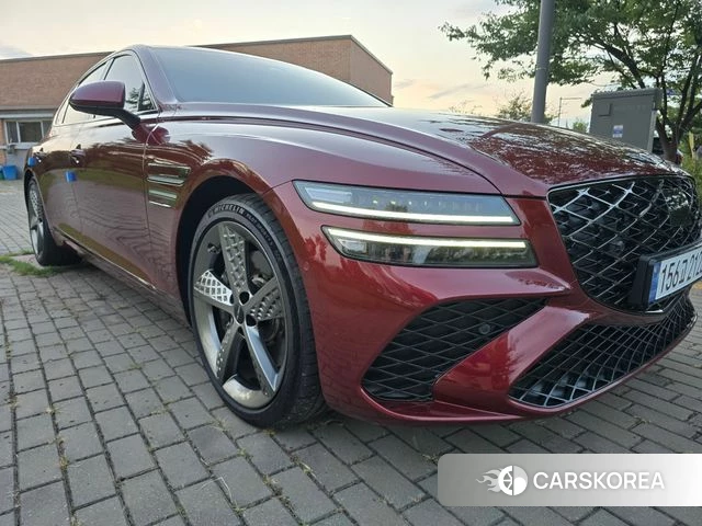 Genesis G80 (RG3) 2024 Красный из Кореи