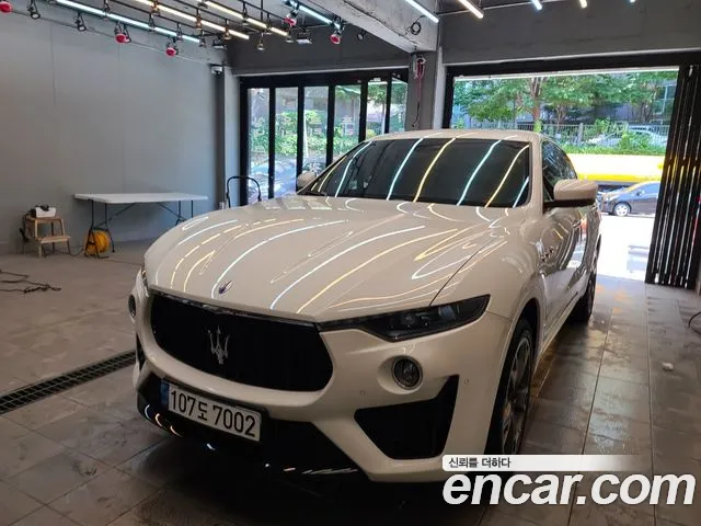 Maserati Levante id 2685389 из Кореи