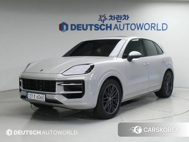 Porsche Cayenne (PO536) 2024 Серебристо-серый из Кореи
