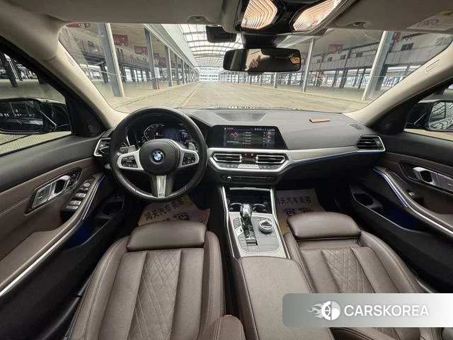BMW 3 series 2022 Черный из Китая
