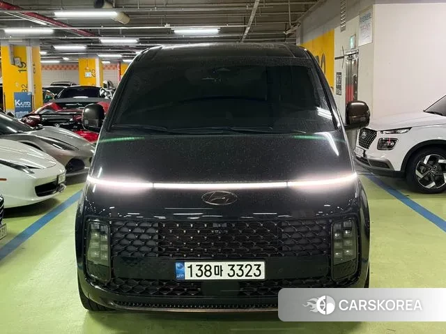 Hyundai Staria 2021 Черный из Кореи