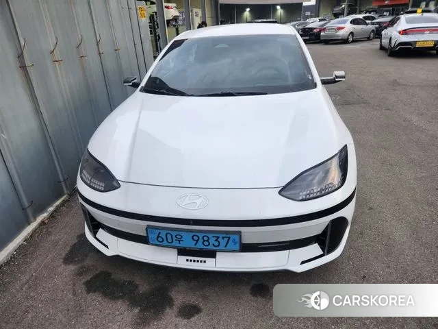 Hyundai Ionic 6 2022 Белый из Кореи