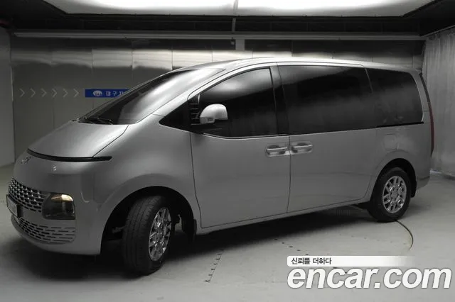 Hyundai Staria 2021 Серый из Кореи