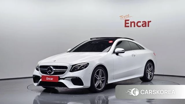 Mercedes-Benz E-Class W213 2019 Белый из Кореи