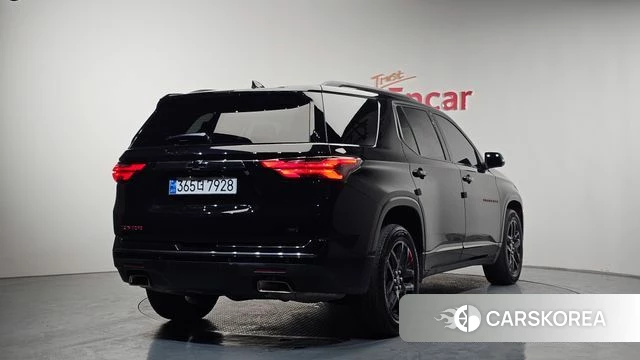 Chevrolet (GM Daewoo) Traverse 2023 Черный из Кореи