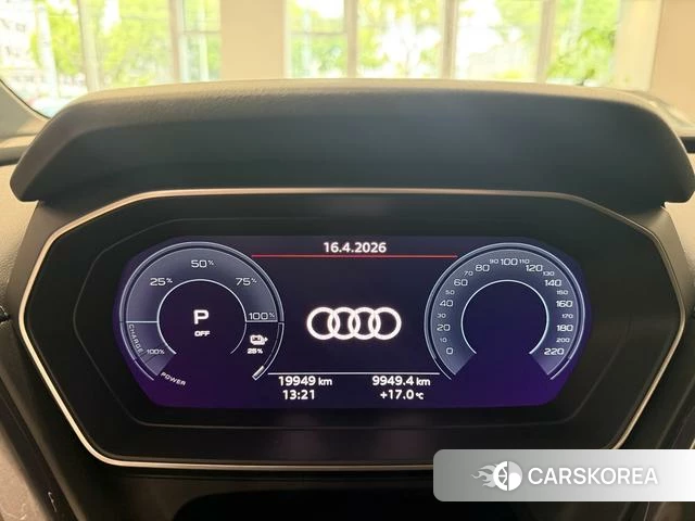 Audi Q4 e-tron 2024 Синий из Китая