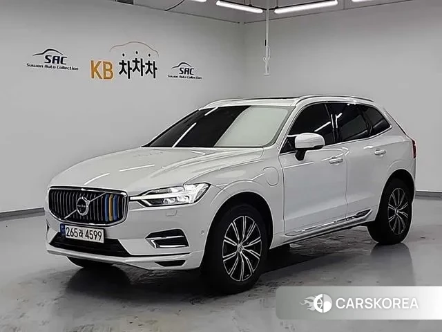 Volvo XC60 second Generation 2021 Белый из Кореи