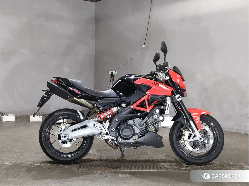 Проданный Aprilia SHIVER 750 2013 из Японии
