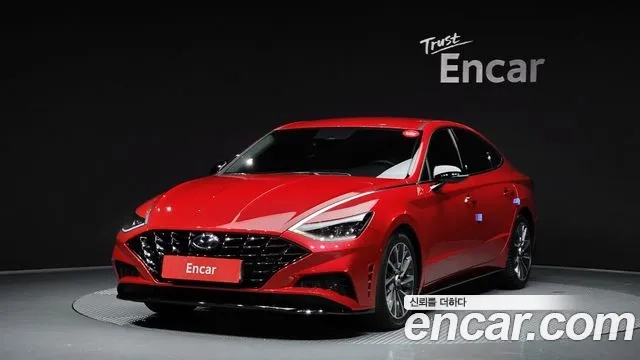 Hyundai Sonata (DN8) 2019 Красный из Кореи