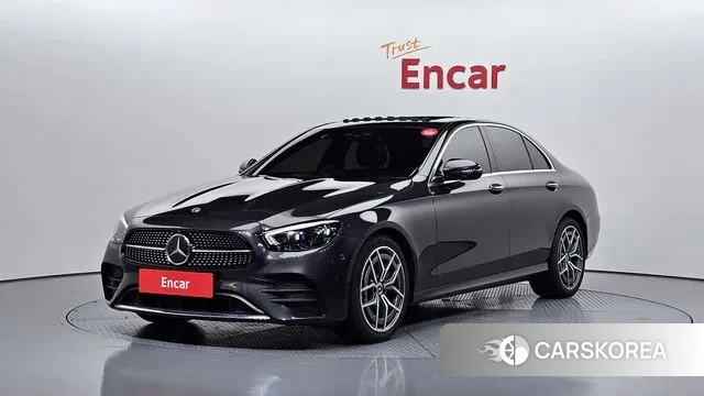Mercedes-Benz E-Class W213 2021 Серый из Кореи