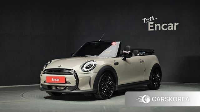 Mini Cooper Convertible 2024 Жемчужный цвет из Кореи