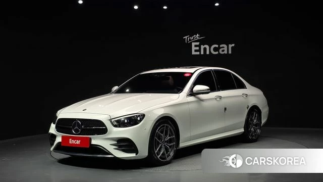 Mercedes-Benz E-Class W213 2021 Белый из Кореи