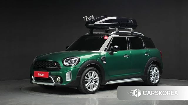 Mini Cooper Countryman 2022 Зеленый из Кореи