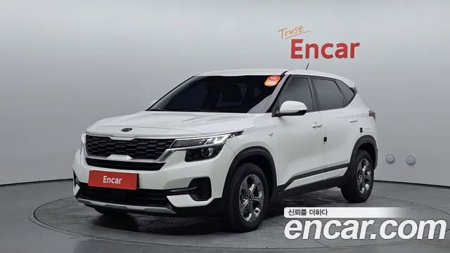 Kia Seltos 2021 Белый из Кореи