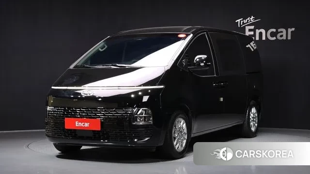 Hyundai Staria 2023 Черный из Кореи