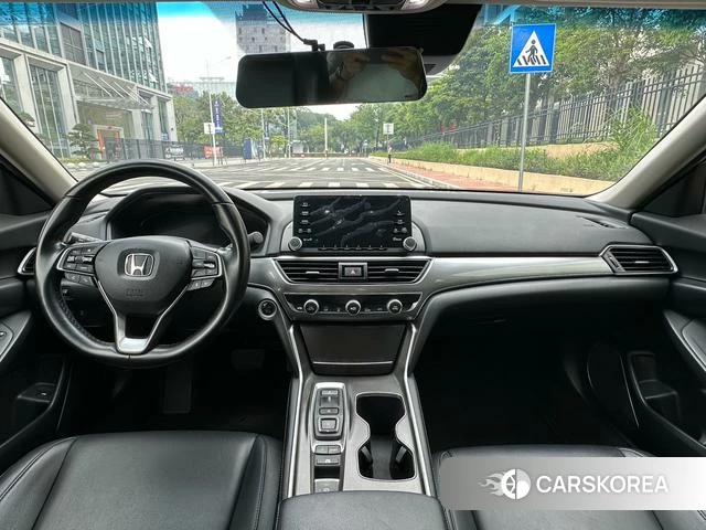 Honda Accord 2021 Белый из Китая