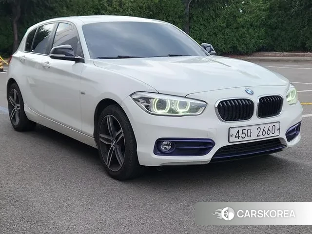 BMW 1 Series (F20) 2018 Белый из Кореи