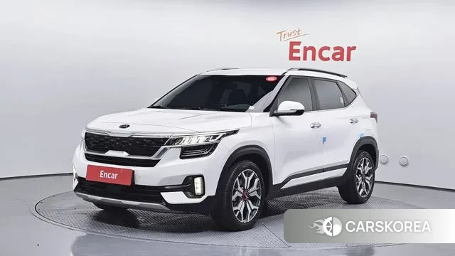 Kia Seltos 2021 Белый из Кореи