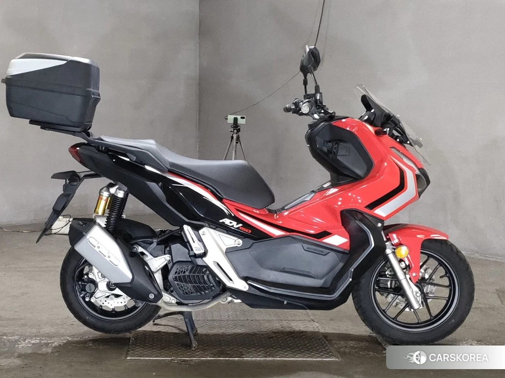 Проданный Honda ADV150 2019 из Японии, фото 2