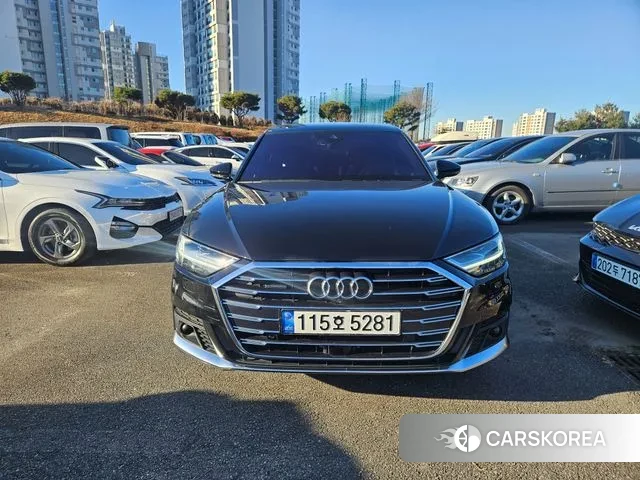 Audi A8 (D5) 2021 Черный из Кореи