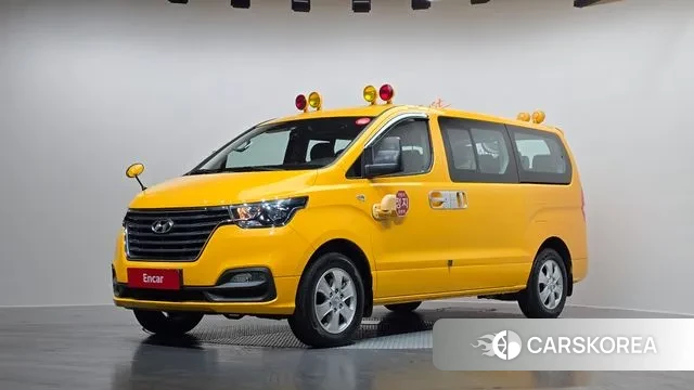 Hyundai The New Grand Starex 2018 Желтый из Кореи