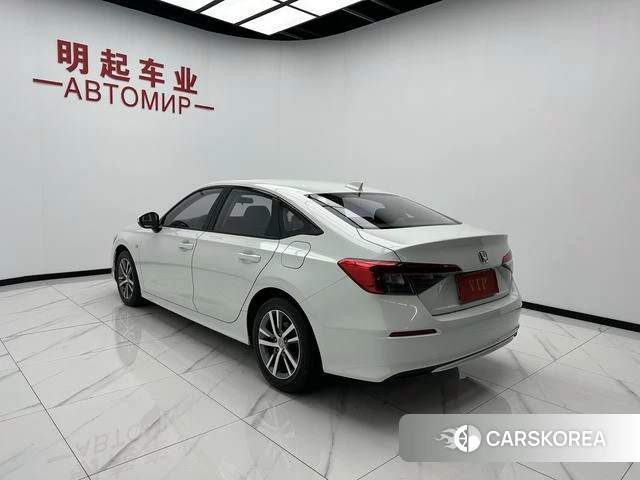 Honda Civic 2022 Белый из Китая