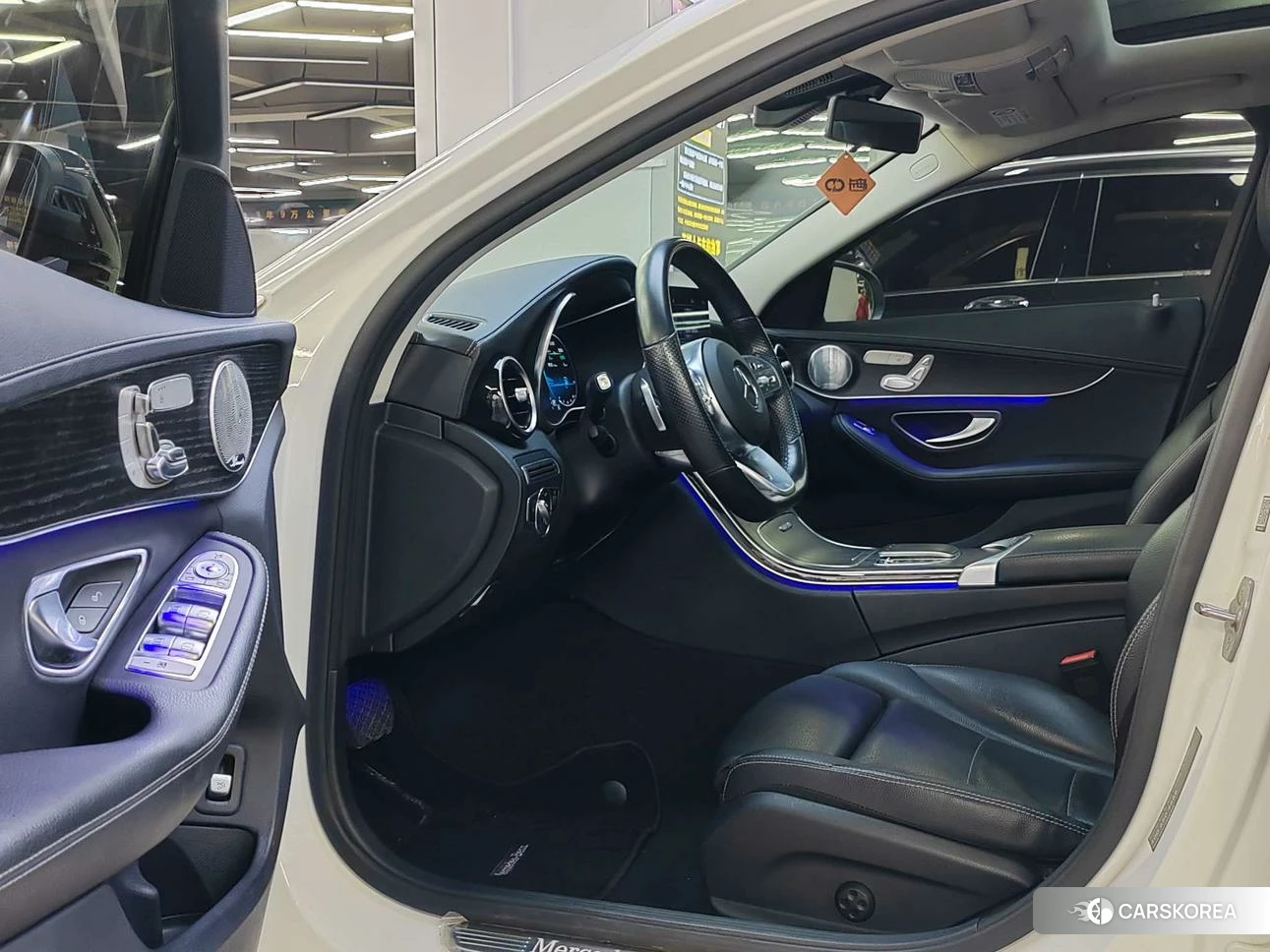 Mercedes-Benz Class C 2020 Белый из Китая