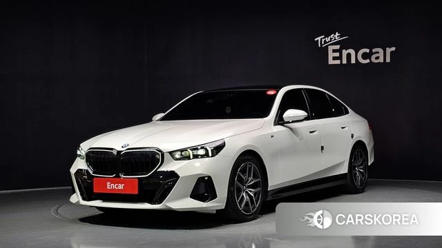 BMW 5 Series (G60) 2024 Белый из Кореи