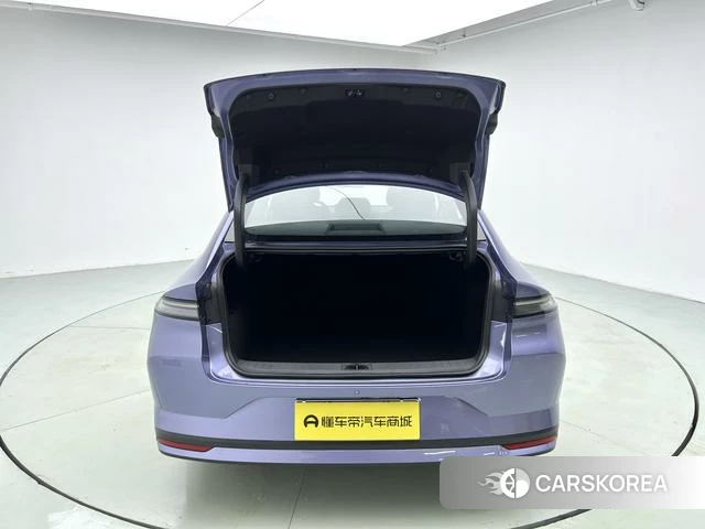 Nissan N6 2025 Фиолетовый из Китая