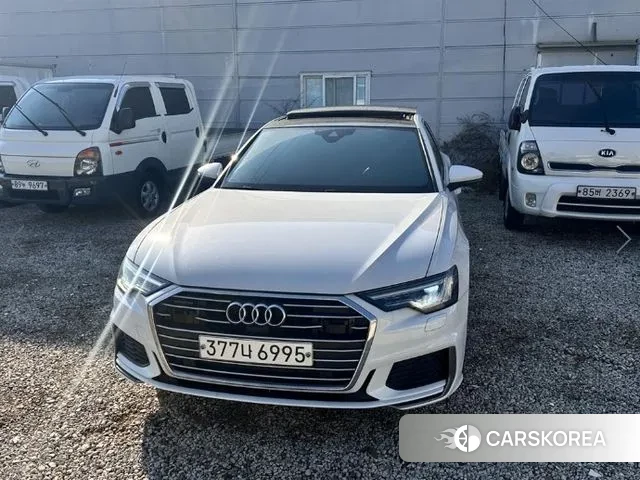 Audi A6 (C8) 2020 Белый из Кореи
