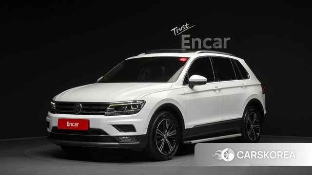 Volkswagen Tiguan second Generation 2020 Белый из Кореи